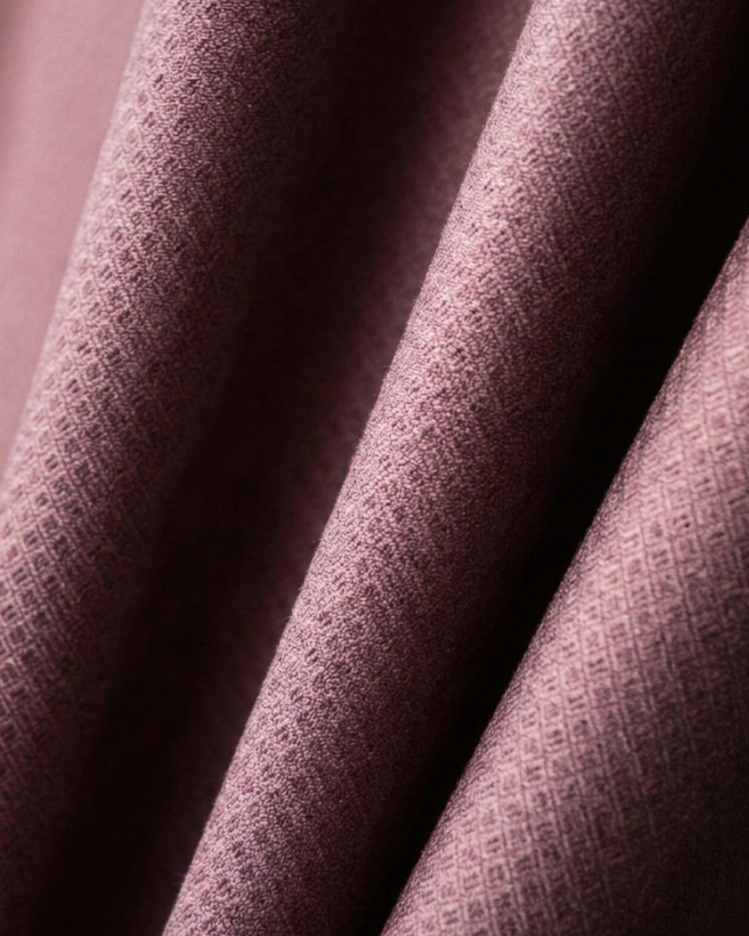 HAND EMBROIDERY · COLLAR DETAIL · MACRO